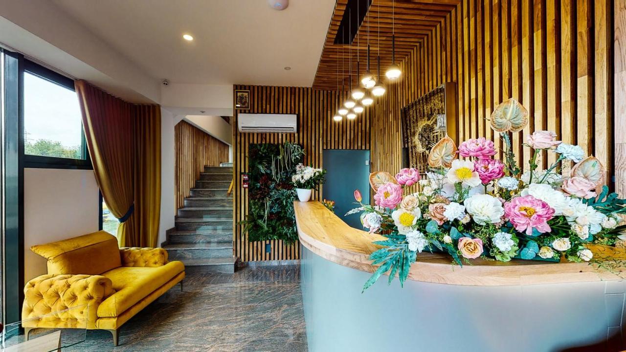 Hotel Angel Sofia Fălticeni Eksteriør billede