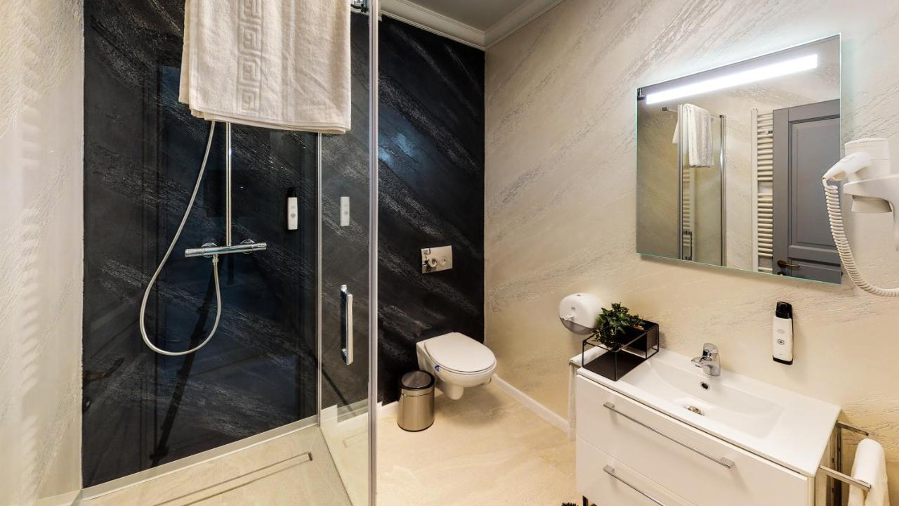 Hotel Angel Sofia Fălticeni Eksteriør billede