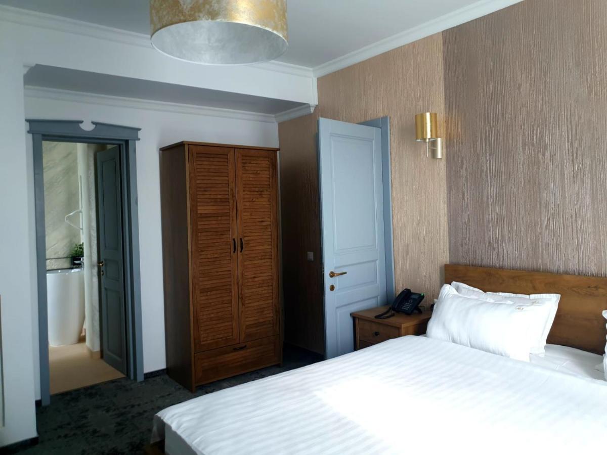 Hotel Angel Sofia Fălticeni Eksteriør billede